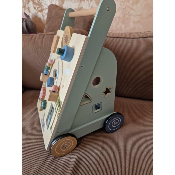 Дървена играчка за прохождане