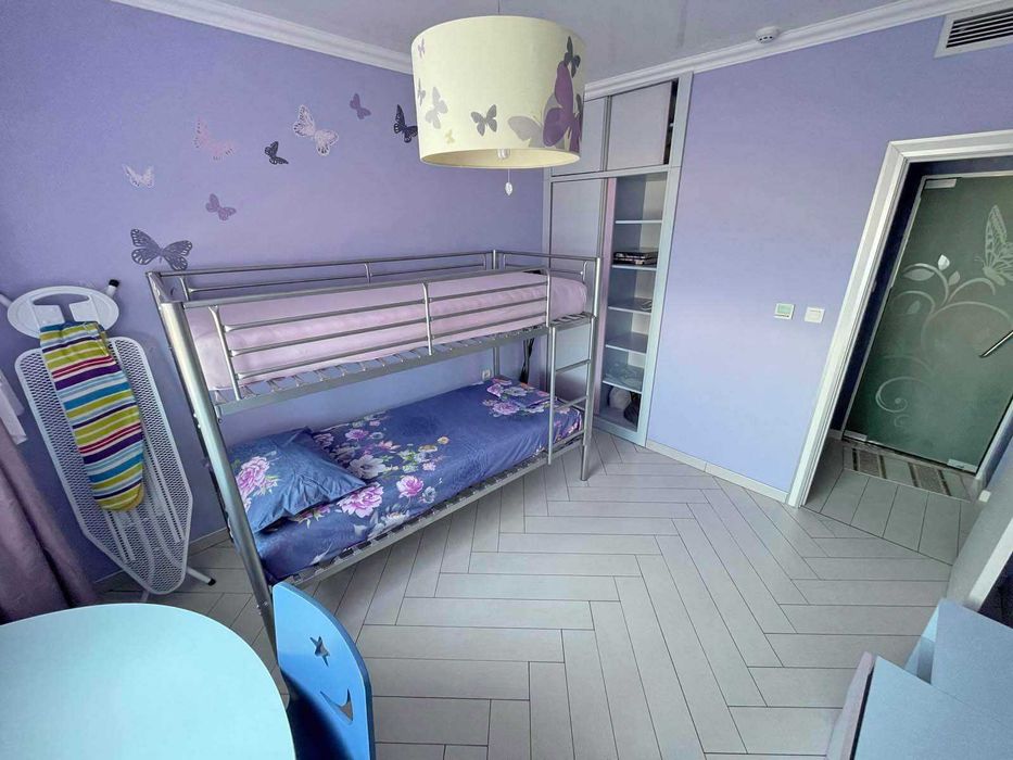 Стилен тристаен апартамент, Първа линия, Фронтална гледка море