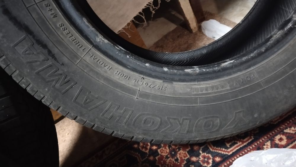 3 шины Yokohama 215/70/R16