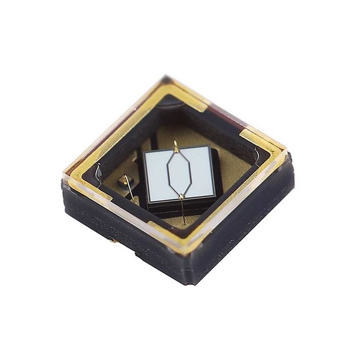 Convoy S21A cu Led Nichia UV 365nm de 5W