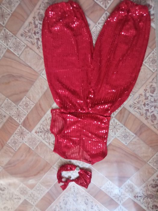 Продам новогодние маскарадные костюмы для девочки