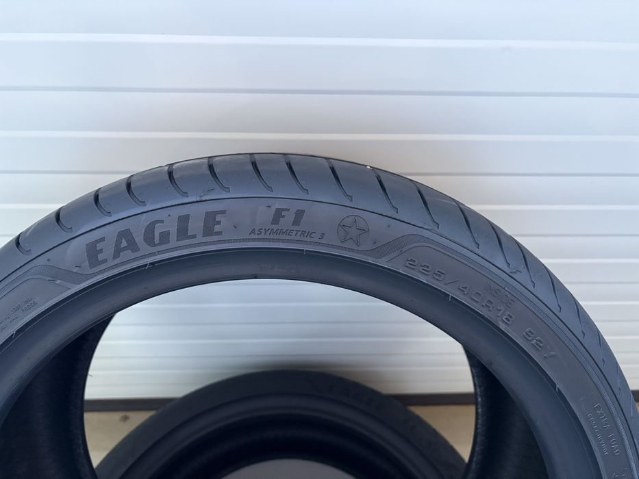 2бр летни гуми 225/40/18/Goodyear eagle f1/*/dot0722/5мм грайфер/
