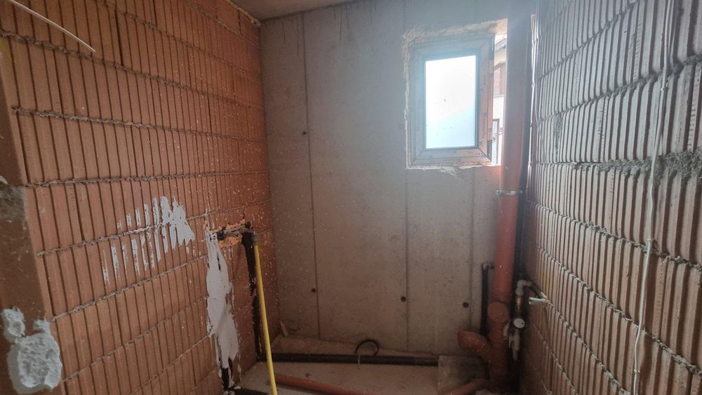 Продава се Двустаен апартамент в Пловдив, Беломорски - 131 кв.м за 726 €/кв.м - Снимка #4