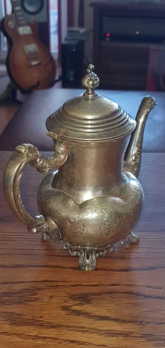 Антикварен посребрен чайник E.S.P.N.A1 Sheffield Англия отличен