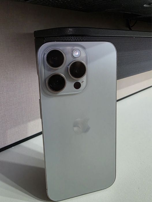 Продам или обмен Iphone 15 pro