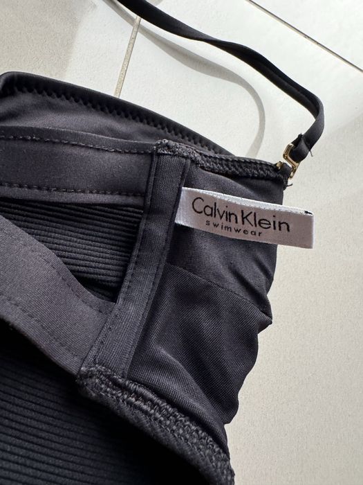 Costum de baie din doua bucati calvin klein