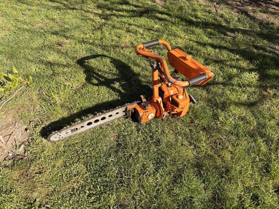 Урал-2 ЗиД бензинова резачка пали и работи