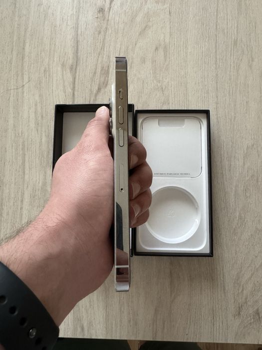 2 бр. Iphone 13 pro 128GB