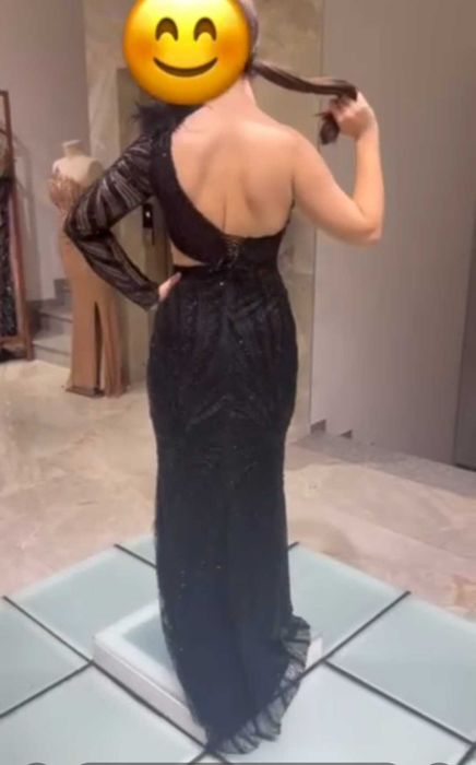 Нова бална рокля