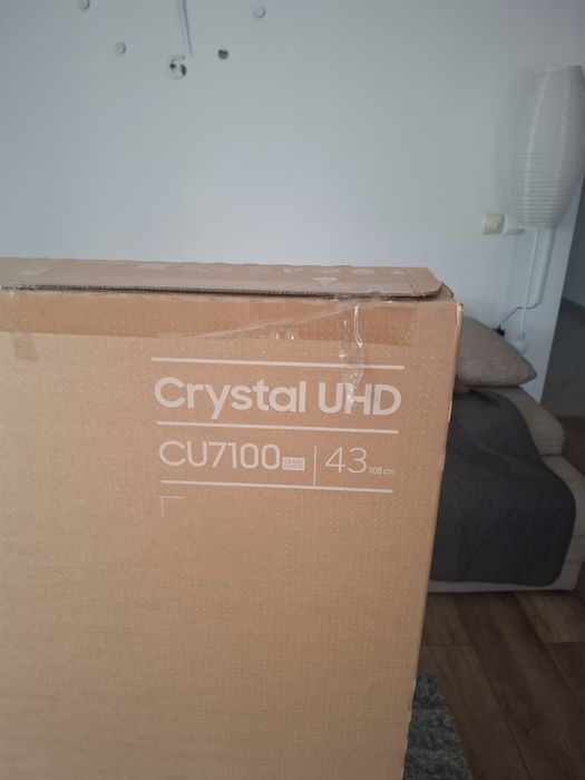 Vand tv samsung cu7100