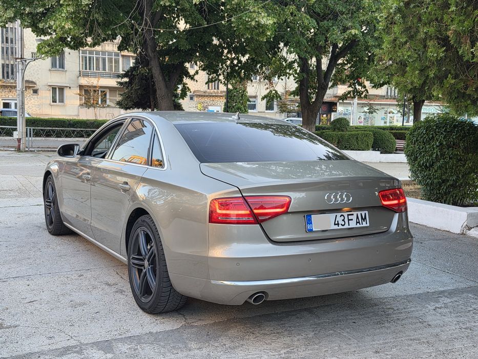 Audi a8  Automat