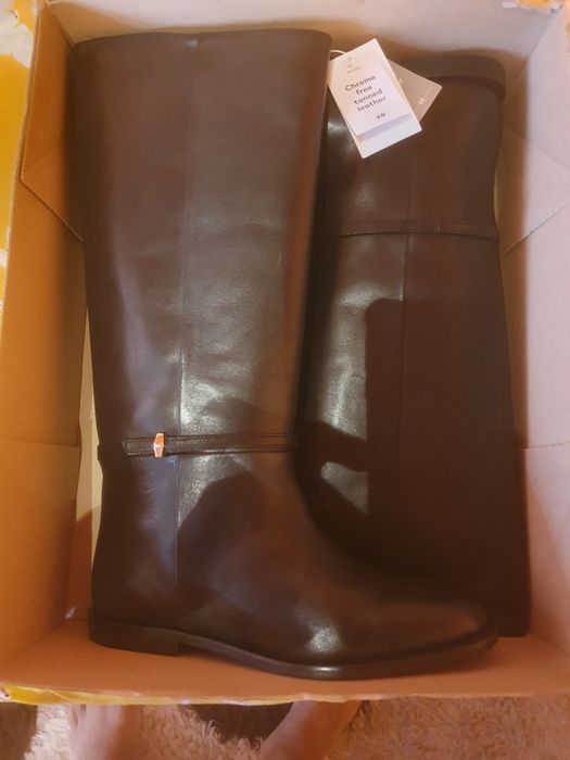 Vând cizme  dama  H&M