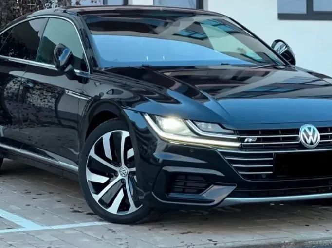 Volkswagen ARTEON R Line 4 Motion ( 4x4 ) Automat 240 CP. Auto personal  Impecabil