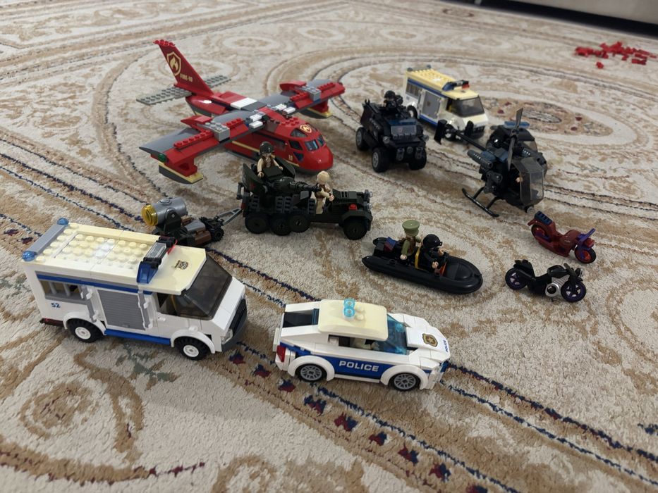 Лего игрушки +3кг лего в подарок
