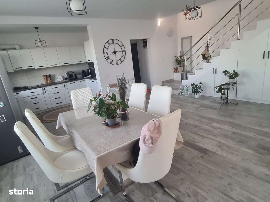 Carcea, Casa nouă cu 4 camere , mobilată complet și  365 mp curte