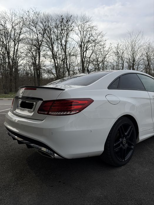 Mercedes E-Class Coupe Pachet AMG C207