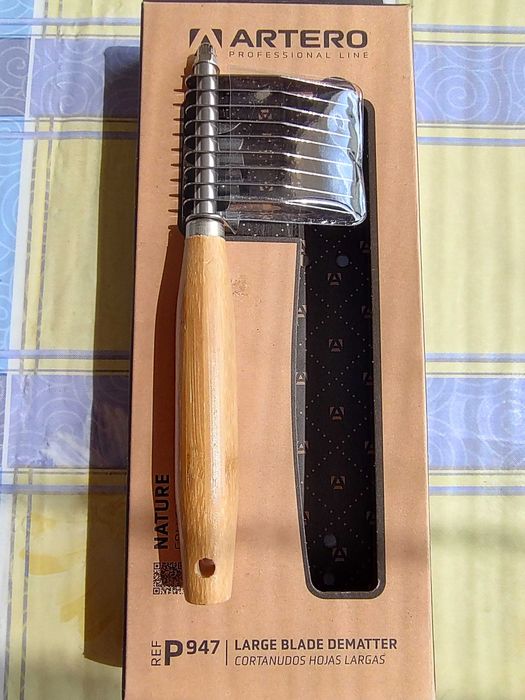 За котка/куче – гребен  Artero за разресване и разплитане на възли