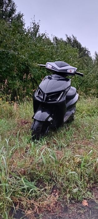 Продам скутор объем 150 см