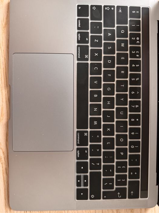 Vand Laptop Apple MacBook Pro 13