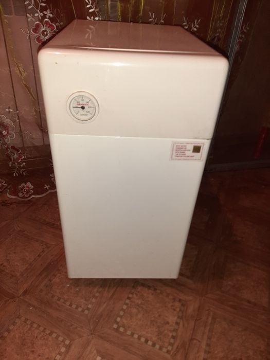 Продам газовый котел