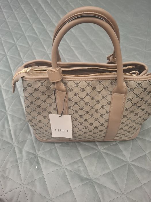 Дамска чанта - бежово и черно