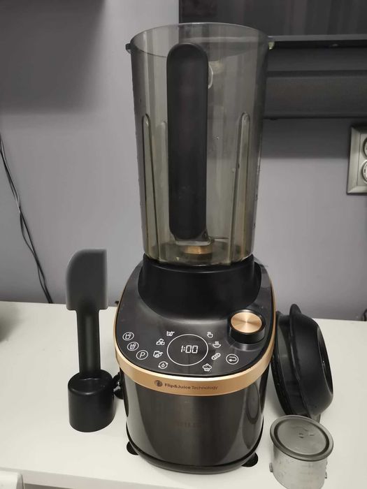 Сокоизстисквачка и блендер 2в1 Phillips Flip and Juice