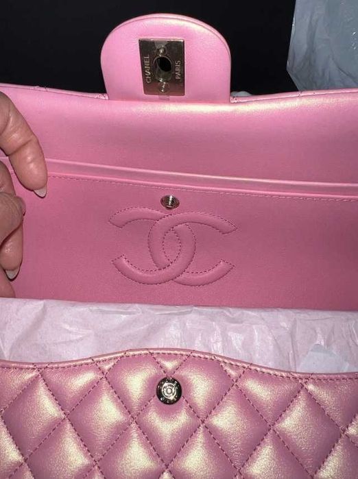 Geantă Chanel din Piele Roz Sidefat / Lucios