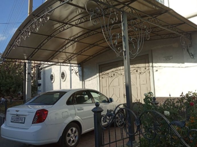 Хай Тек ва Миллий усулдаги навеслар.