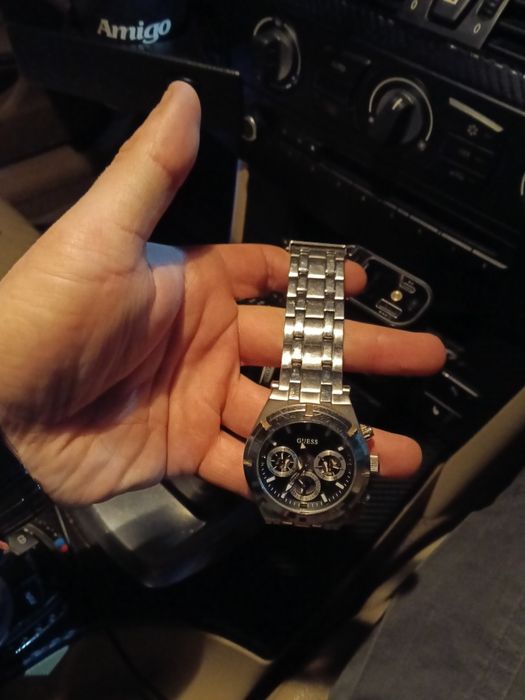 ceas guess barbatesc