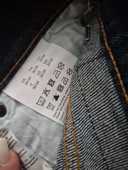 Blugi de barbati hugo boss