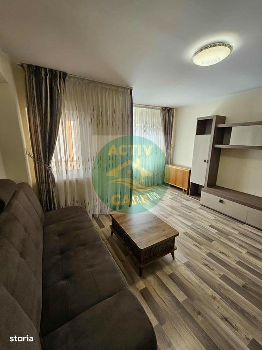 Apartament 2 camere, etaj 2, centru