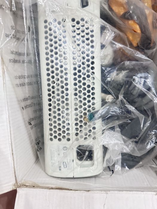 Продам Xbox 360 Arcade