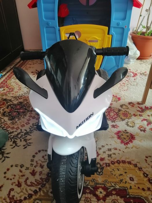 Vind lot pentru copii 0 - 5 ani