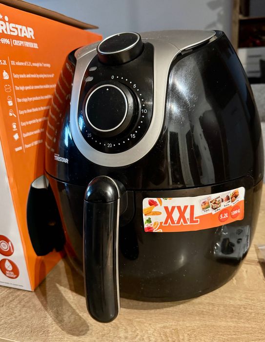 Friteuza cu aer cald XXL Tristar FR-6996