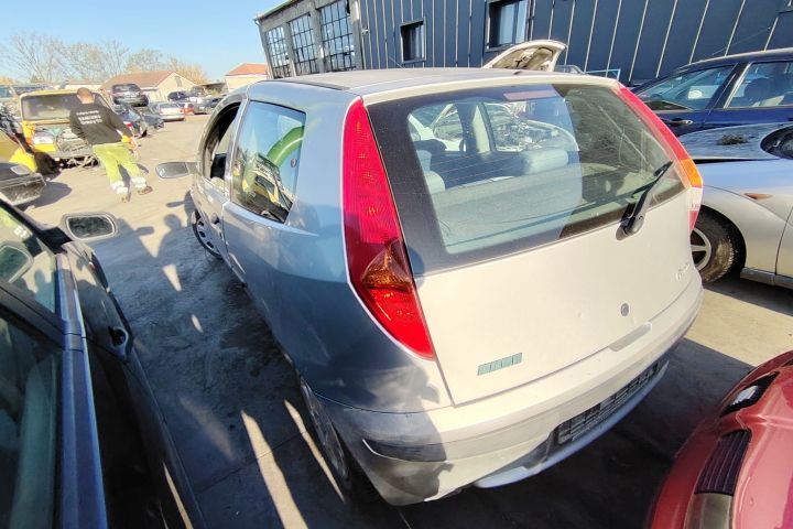 Usa / Portiera dreapta Fiat Punto 2002 1.2 MT (60 hp)