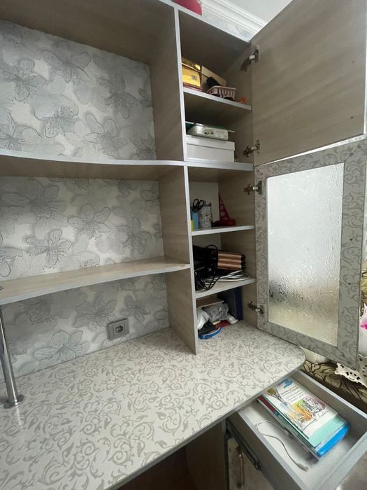 Стол письменный