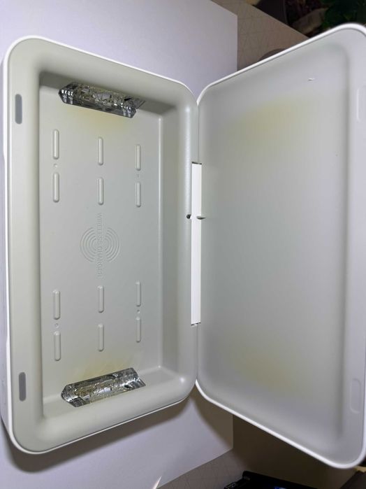 Самсунг UV почистваща машина за телефони и аксесоари