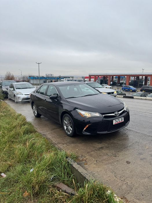 Toyota Camry 55 черная
