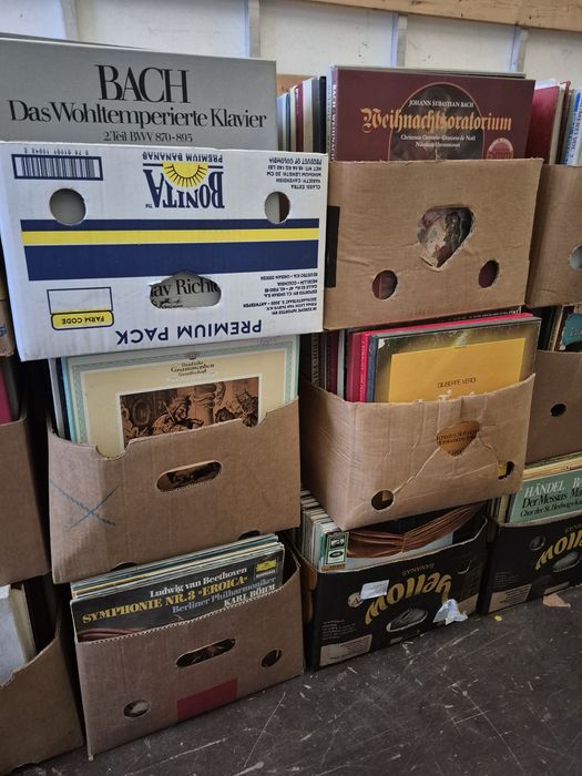 Vând Lot 300lp Discuri Vinil colectie muzica clasica Artiști celebrii