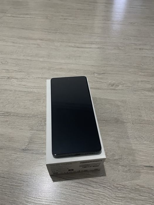 Продам Redmi note 13 pro
