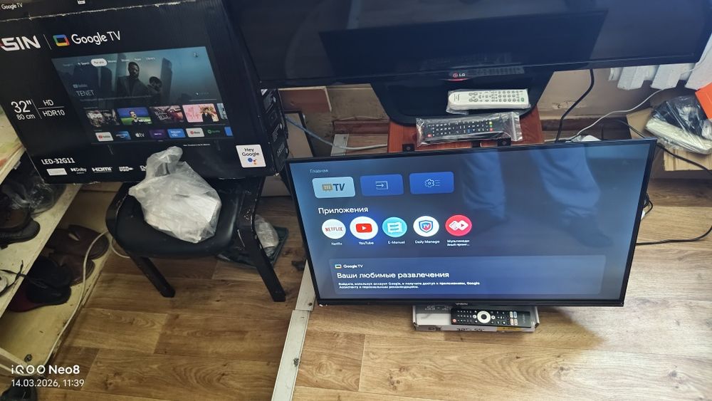 TV Elenberg 32-81см + Smart box ATV