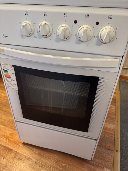 Продам электрическую плиту