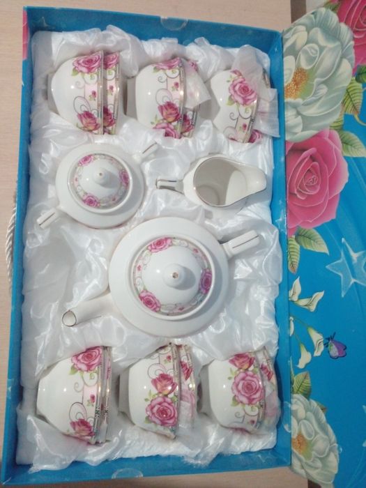 Сервиз чайный кофейный.
