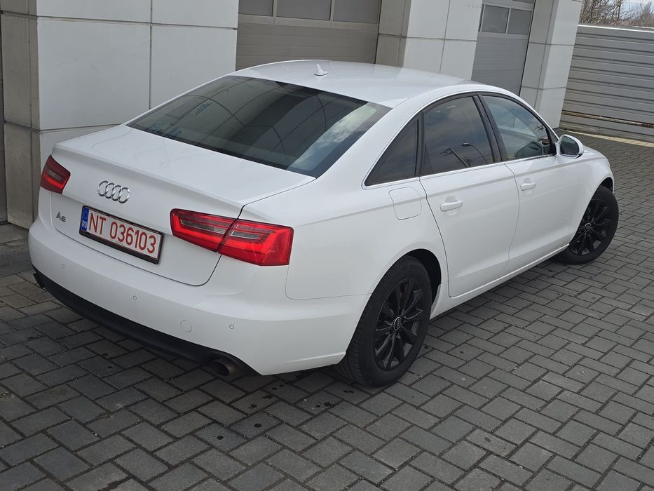 Audi A6 2012 Limuzina 2.0 euro6 xenon piele automat  proprietar Ro inmatriculat