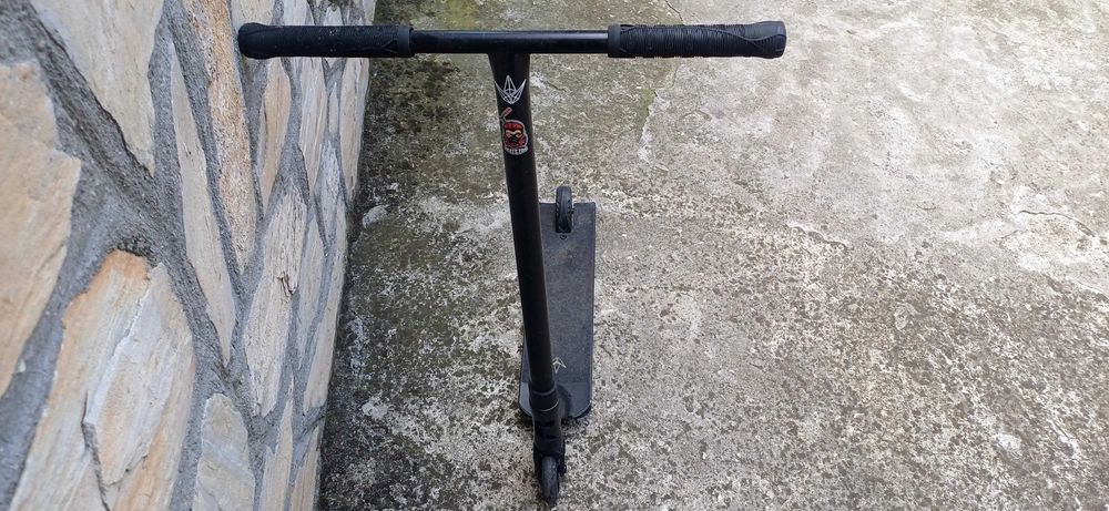 Тротинетка COLT 130€