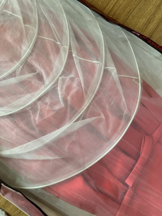 Вечернее платье + кольцо+ чехол для платья