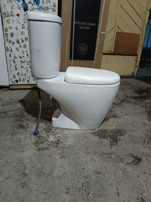 Унитаз янгидек  кам ишлаган