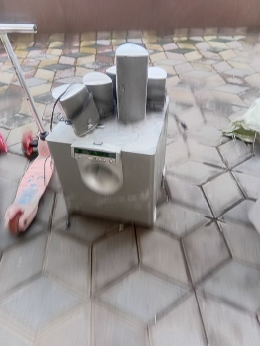 колнка jbl, рабочий