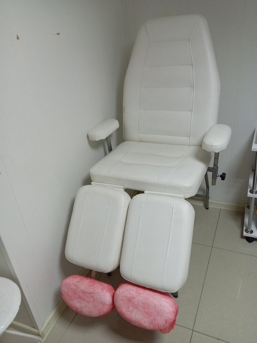 Педикюрное кресло