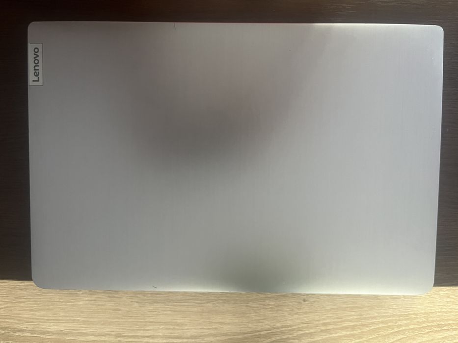 Laptop Lenovo Ryzen 5, 16GB RAM, SSD 512GB | Performanță excelentă